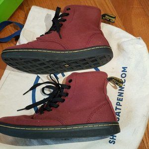 Dr.Martens casual boots Size 6(womens)